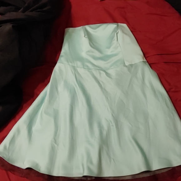 Alfred Angelo prom style dress - Picture 2 of 3